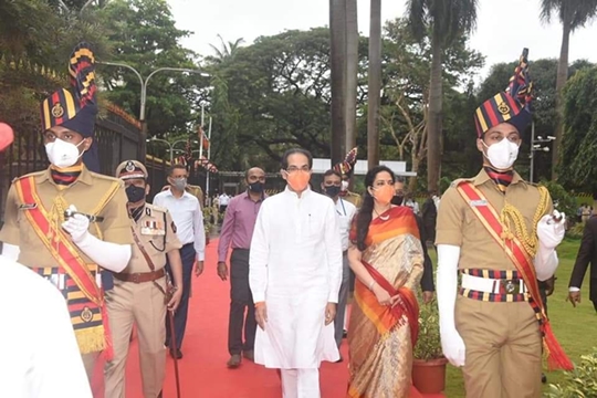 Maharashtra Chief Minister Uddhav Balasaheb Thackeray Hoisted The Flag At The Mumbai High Court