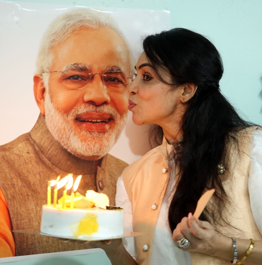 Bollywood Actress Nikita Rawal Celebrates 70th Birthday Of Prime Minister Narendra Modi