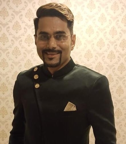 VINEET FALAK  BAGS WAGHDHARA YOUNG ACHIEVERS  AWARD 2020