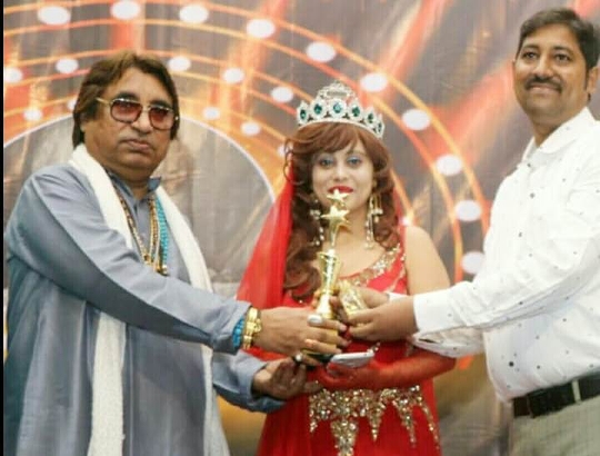 Miss Glamourface World-INDIA  Angel Tetarbe Recieved LEGEND  DADASAHEB  PHALKE  Award 2020