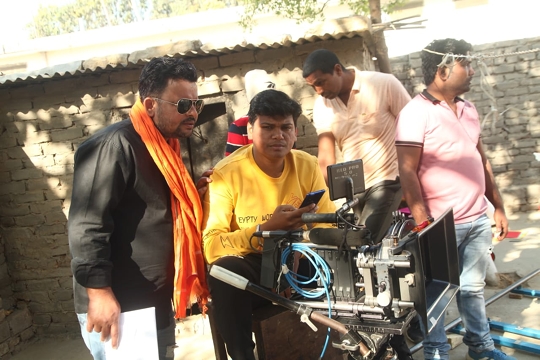 Pramod Premi  Is Shooting For His Bhojpuri Film Prem Rang In Varanasi