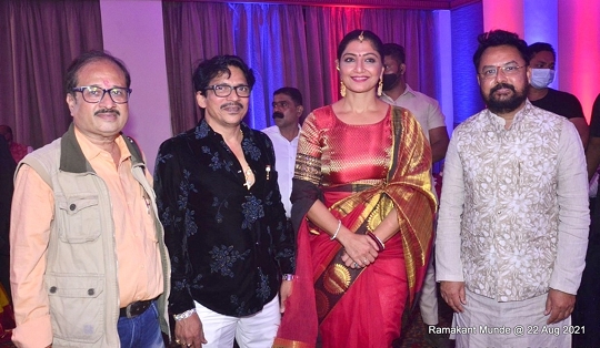 Ronnie Rodrigues Hosted A Party On The Occasion Of 25th Wedding Anniversary Of Mr B Venkatesh Prasad and Mrs H Kamalakshi  At JW Marriott Juhu