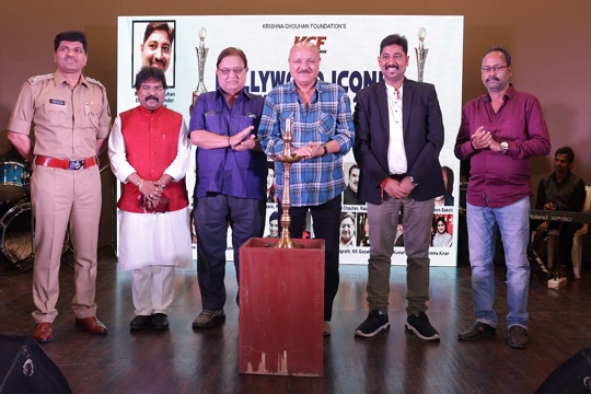Dr  Krishna Chouhan concluded a grand event of 3rd Bollywood Iconic Awards 2022