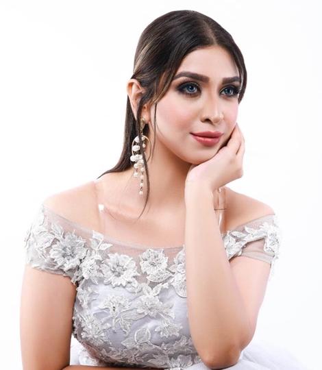 Sana Hayat Winner Of  Miss Pakistan Global  2022 Organised By SONIA AHMED