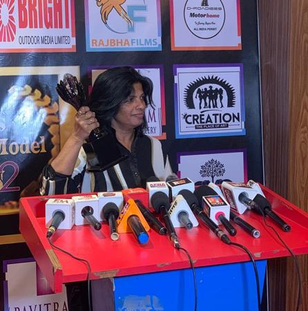 Dehradun Devbhoomi Filmcity Director Jimmy Singh  Was Honoured With The Youth Icon Indian Award 2026