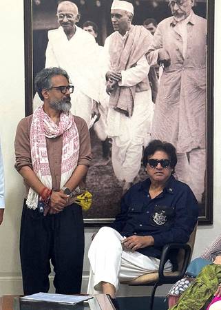 लोकप्रिय बॉलीवुड अभिनेता मुकेश त्यागी एवं बीजीपी प्रवक्ता विशिष्ट अतिथि औशिम खेत्रपाल ने ‘हनुमान अंश’ की टीम को सम्मानित किया