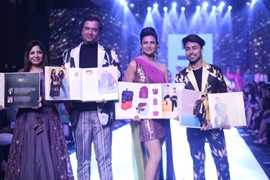 Divyanka Tripathi Dahiya Turns Show Stopper For Victor Robinson’s Collection at BT Fashion Week’19