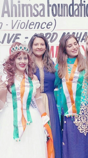 Popular Queen of Universe -2019  Angel Tetarbe As Celebrity Guest Of Honor In Manhattan India Day Parade – New York