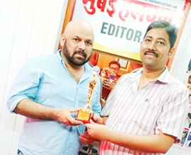 Dilshad Khan Honored With Bollywood Iconic Award 2020