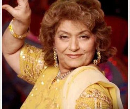 Veteran Bollywood Choreographer Saroj khan Passes Away Due To Cardiac Arrest In Mumbai