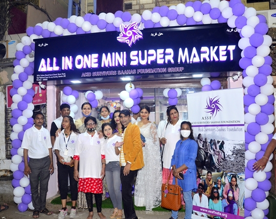 Acid Survivors Open Super Market at Mumbai Chitra K Wagh Inaugurated  Daulat Khan and Krishna Kumar Took A New Step