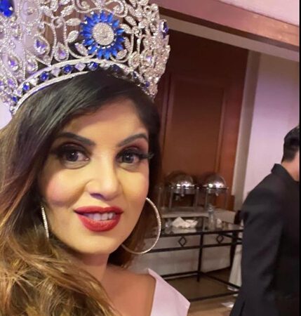 Mrs Shikha Mehta Khan Crowned As Mrs India Global Divine 2021 At  A Star Studded Event  Mumbai