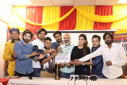 युवा निर्देशक सौरभ भारद्वाज की पहली इंग्लिश फिल्म का शुभ मुहूर्त, मुंबई में संपन्न ,अभिनेता ऋषभ भारद्वाज थे मौजूद