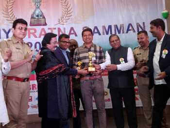 Grand And Successful Organization Of RASHTRIYA RATNA SAMMAN 2023 Season 2 By Showman With Midas Touch Dr Krishna Chouhan In Mumbai